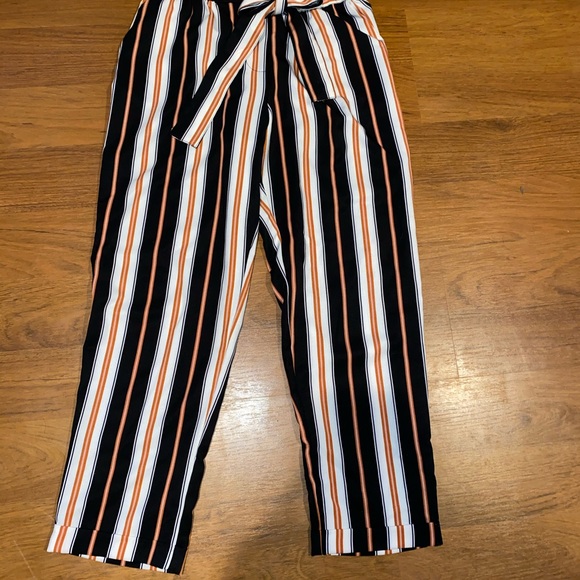 Dress pants - Picture 2 of 3